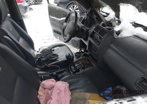 2001 Suzuki Grand Vitara Jlx/Jlx+/Limited from USA, damaged, VIN JS3TD62V814163097